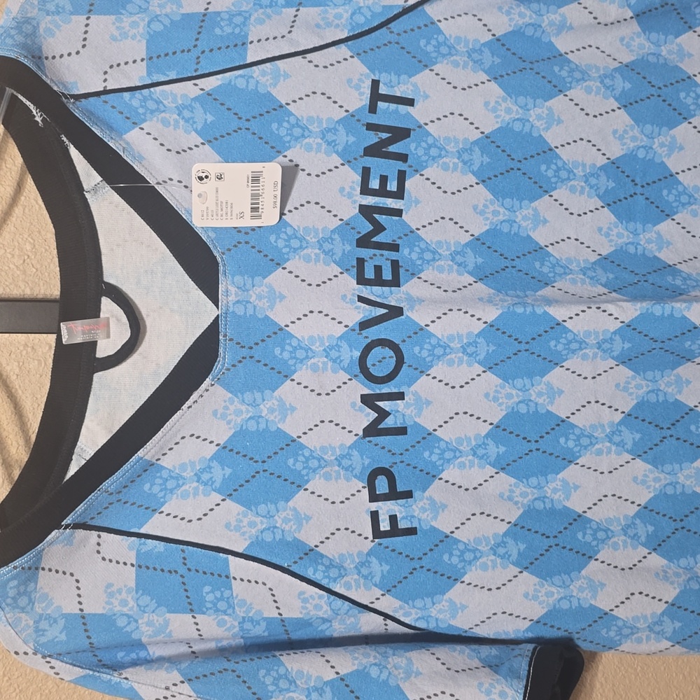 NWT FP Movement Baseline Printed Tee. XS - Picture 5 of 13